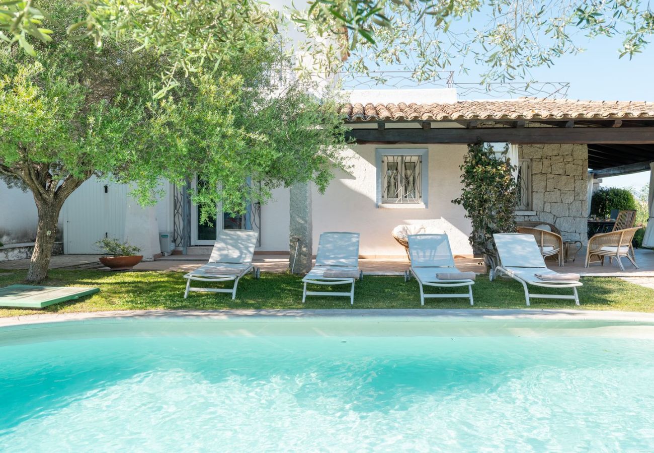 Villa in San Teodoro - Villa Luciva