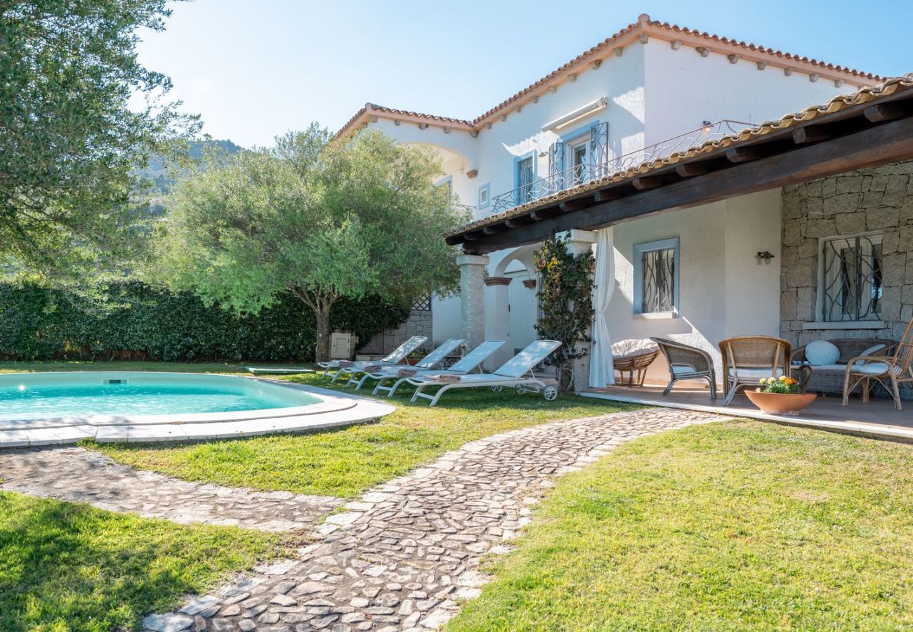 Villa in San Teodoro - Villa Luciva