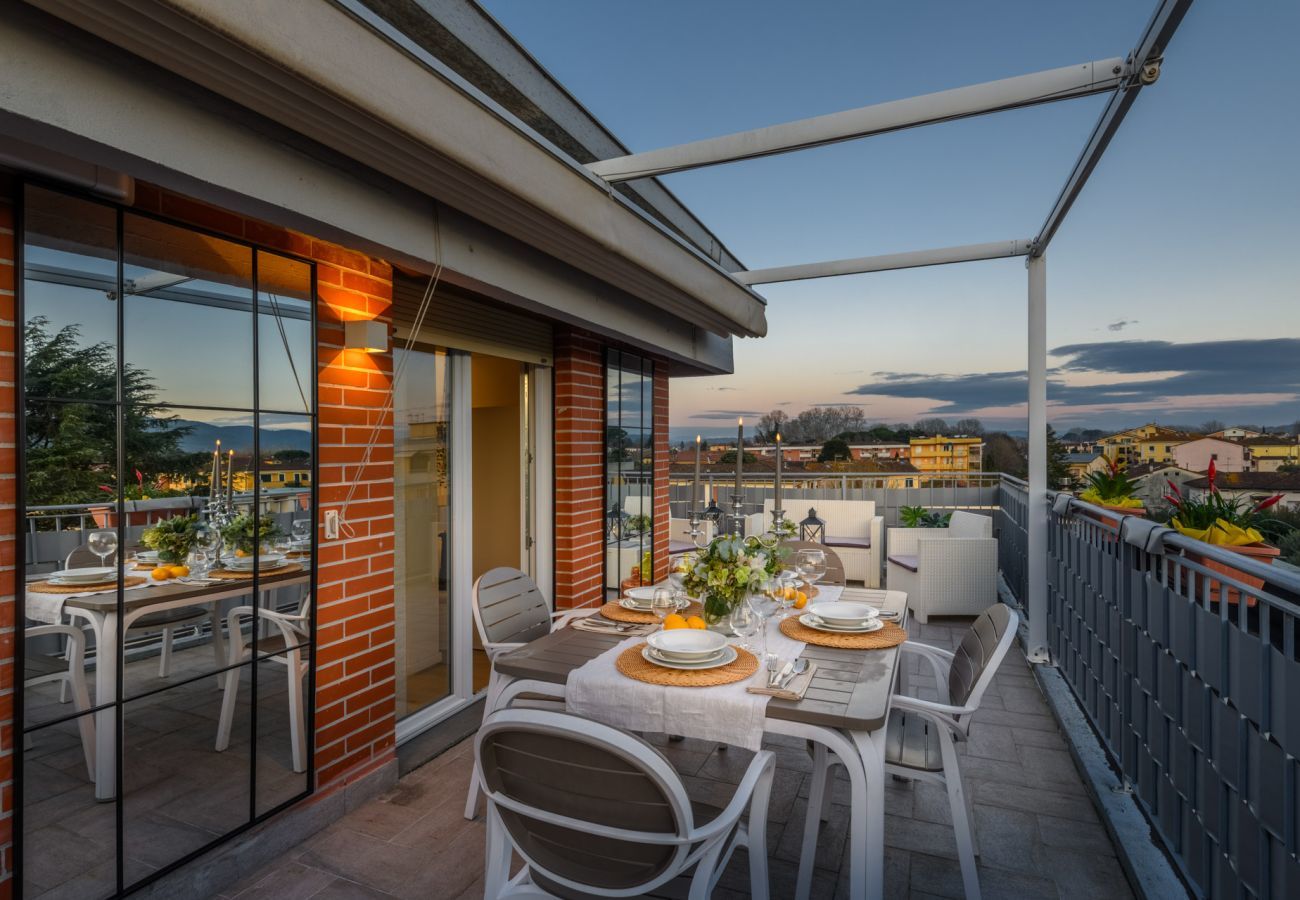 Ferienwohnung in Lucca - The Sunwall Loft