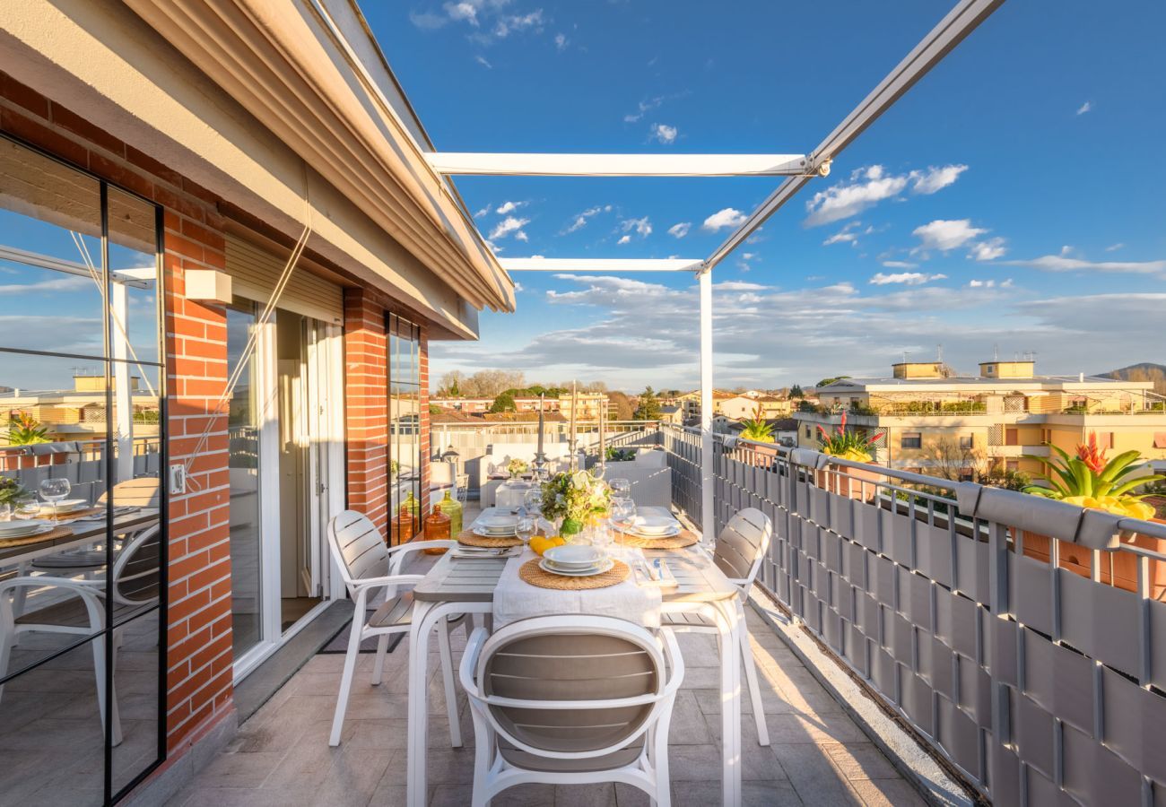 Ferienwohnung in Lucca - The Sunwall Loft