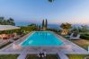 Villa in Lucca - Tuscan Fizz Villa, a Vineyards Retreat Villa in Lucca - Tuscan Fizz Villa, a Vineyards Retreat