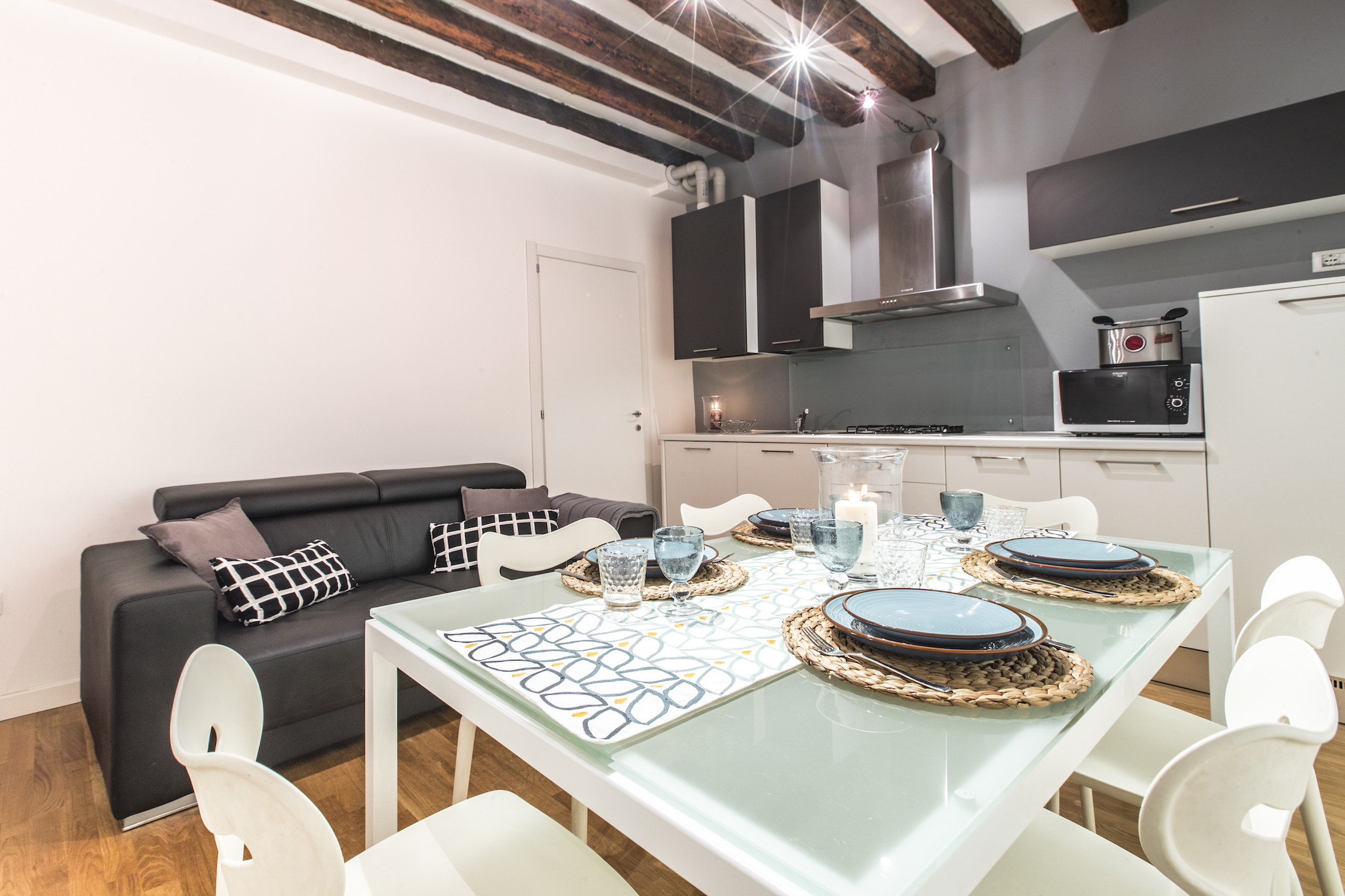 Spacious kitchen