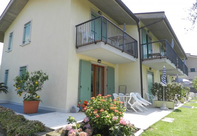 Residence in Lazise - Regarda – apartment ground floor Allegra apartment complex in Lazise with pool