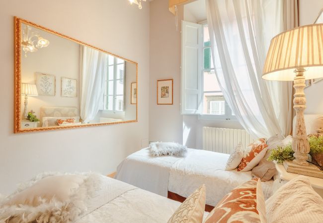 Apartment in Lucca - Casa San Giovanni Apartment in Lucca - Casa San Giovanni