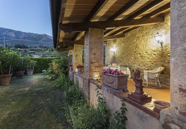 Villa in Camaiore - Bicocche Stone Farmhouse Villa in Camaiore - Bicocche Stone Farmhouse
