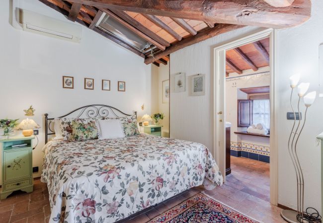 Villa in Camaiore - Bicocche Stone Farmhouse Villa in Camaiore - Bicocche Stone Farmhouse