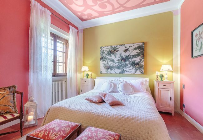 Villa in Vorno - Villa Viola Residenze Seicento Villa in Vorno - Villa Viola Residenze Seicento