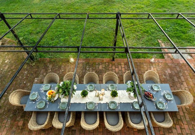 Villa in Maggiano - Villa Medea Villa in Maggiano - Villa Medea