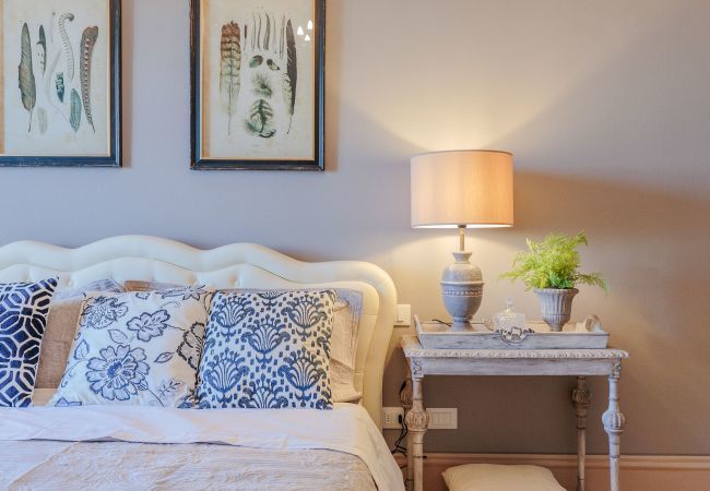 Villa in Maggiano - Villa Medea Villa in Maggiano - Villa Medea