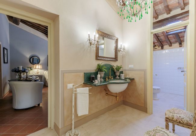 Villa in Maggiano - Villa Medea Villa in Maggiano - Villa Medea