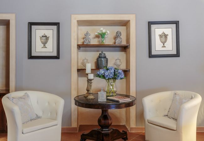 Villa in Maggiano - Villa Medea Villa in Maggiano - Villa Medea