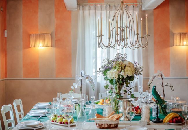 Villa in Camaiore - Casolare Dei Colli Villa in Camaiore - Casolare Dei Colli