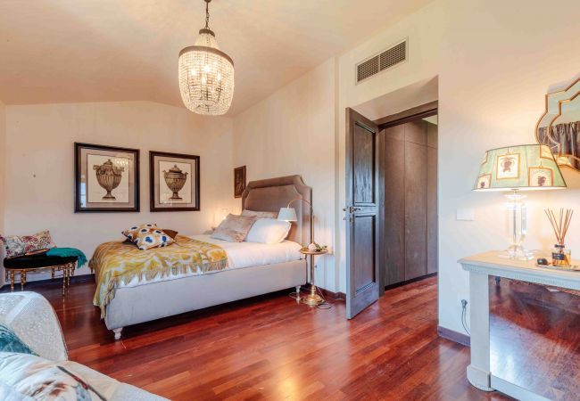 Villa in Lucca - Villa Il Castello Villa in Lucca - Villa Il Castello