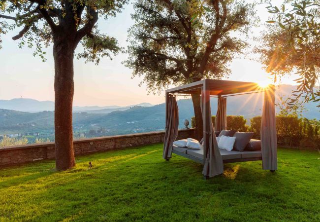 Villa in Lucca - Villa Il Castello Villa in Lucca - Villa Il Castello