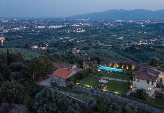 Villa in Lucca - Villa Il Castello Villa in Lucca - Villa Il Castello