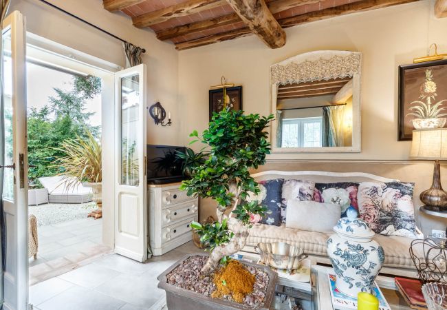 Villa in Montecarlo - Villa Gianna Villa in Montecarlo - Villa Gianna