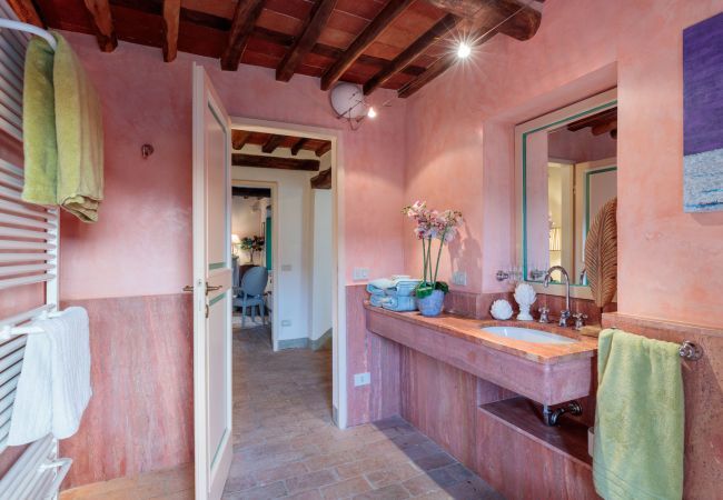 Villa in Lucca - Villa Gufo Villa in Lucca - Villa Gufo