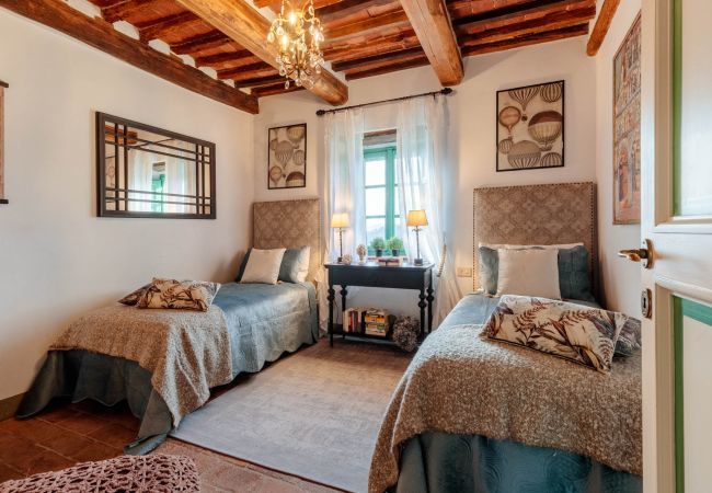Villa in Lucca - Villa Gufo Villa in Lucca - Villa Gufo