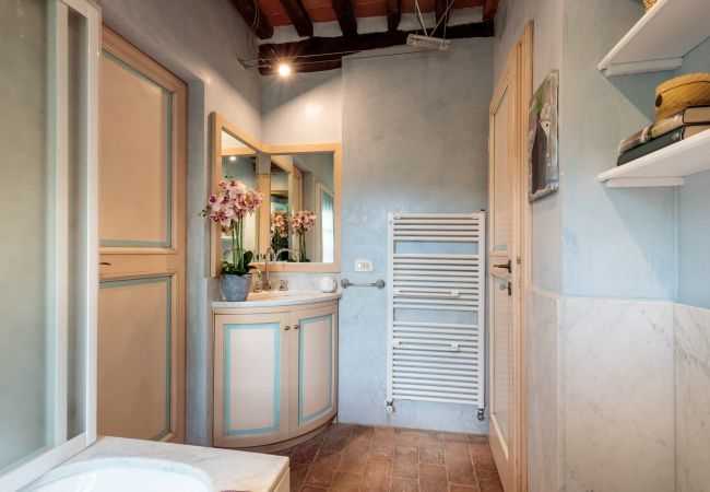 Villa in Lucca - Villa Gufo Villa in Lucca - Villa Gufo