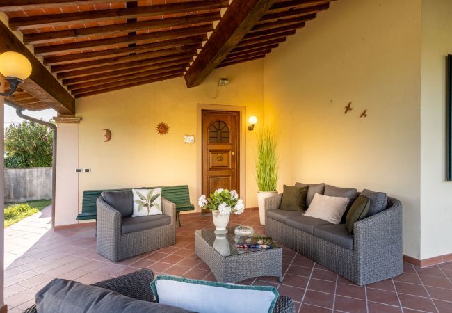 Villa in Lucca - Nonna Bianca Farmhouse Villa in Lucca - Nonna Bianca Farmhouse