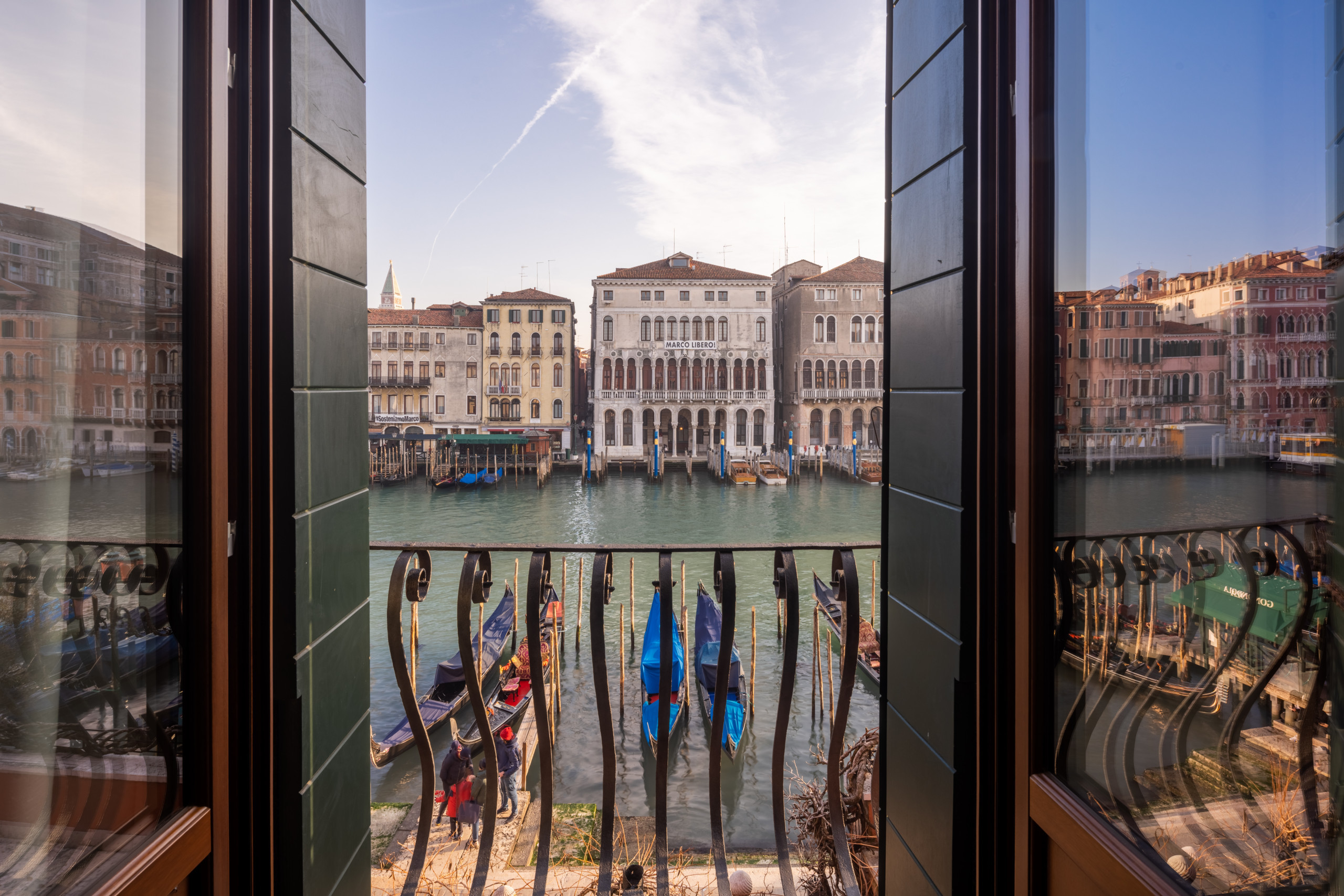  in Venezia - Design Apartment with balcony on the Grand Canal R&R