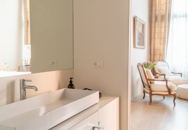 Apartment in Venezia - Palazzo Soranzo Noble Floor R&R Apartment in Venezia - Palazzo Soranzo Noble Floor R&R