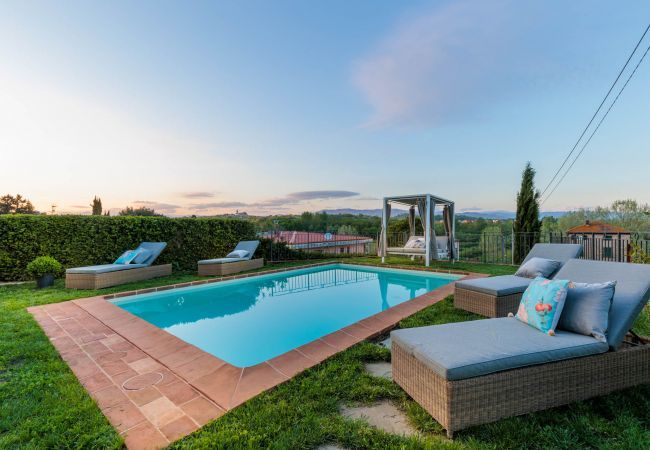 Villa in Pieve di Compito - Villa Aperitivo In Pieve di Compito Villa in Pieve di Compito - Villa Aperitivo In Pieve di Compito