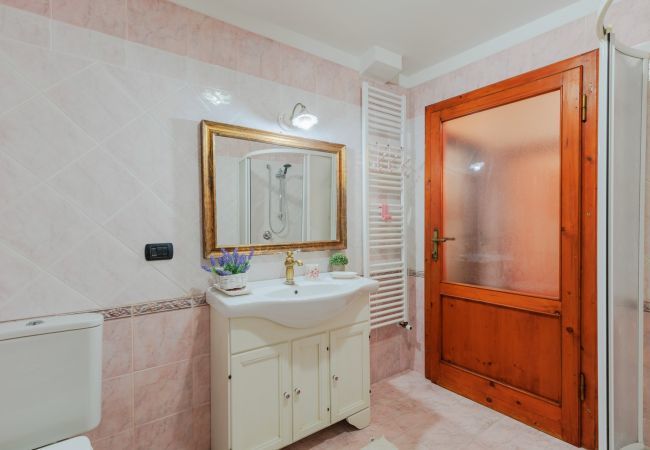 Apartment in Lucca - Casa La Guardia, a 3 bedrooms Panoramic Apartment Apartment in Lucca - Casa La Guardia, a 3 bedrooms Panoramic Apartment