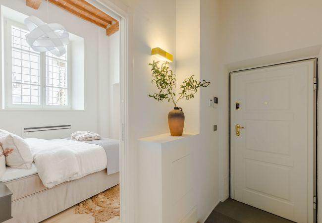 Apartment in Lucca - Casa Lazzaro, Contemporary Ground Floor Apartment Apartment in Lucca - Casa Lazzaro, Contemporary Ground Floor Apartment
