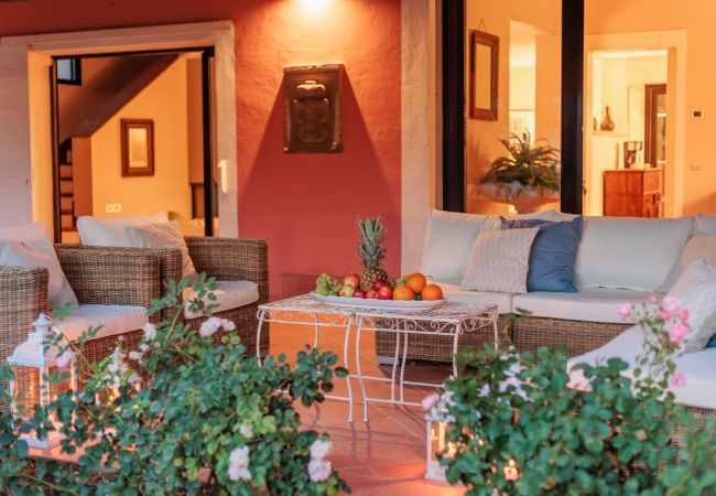 Villa in Bientina - Cà Uvenere, Modern Farmhouse with Pool Villa in Bientina - Cà Uvenere, Modern Farmhouse with Pool