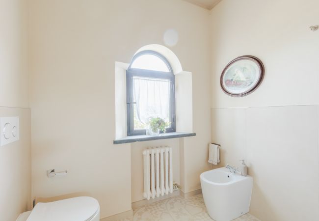 Villa in Bientina - Cà Uvenere, Modern Farmhouse with Pool Villa in Bientina - Cà Uvenere, Modern Farmhouse with Pool