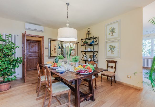 Villa in Lucca - Bassotta Cottage, a Charming Fairytale Villa in Lucca - Bassotta Cottage, a Charming Fairytale