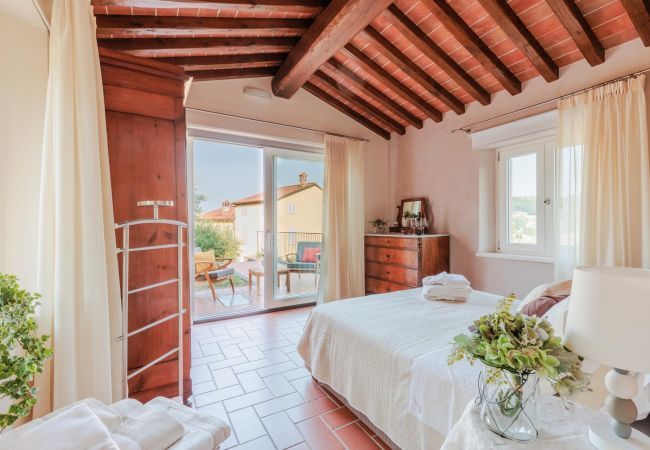 Villa in San Ginese - Nonno Giulivo Farmhouse, Tuscan Sanctuary Villa in San Ginese - Nonno Giulivo Farmhouse, Tuscan Sanctuary