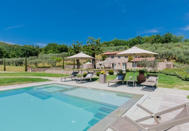 Villa in San Ginese - Nonno Giulivo Farmhouse, Tuscan Sanctuary Villa in San Ginese - Nonno Giulivo Farmhouse, Tuscan Sanctuary