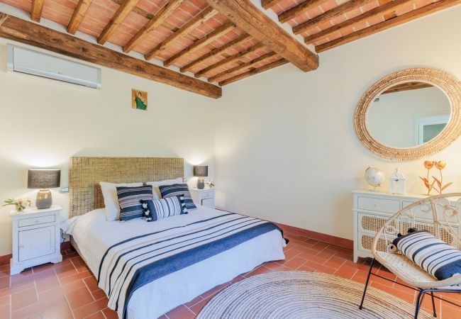 Villa in Lucca - Villa Dondolino Villa in Lucca - Villa Dondolino
