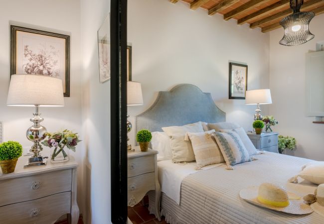 Apartment in San Gennaro - Casa Pinocchio at Borghetto Farmhouse Apartment in San Gennaro - Casa Pinocchio at Borghetto Farmhouse