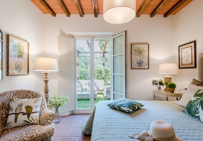 Apartment in San Gennaro - Casa Pinocchio at Borghetto Farmhouse Apartment in San Gennaro - Casa Pinocchio at Borghetto Farmhouse