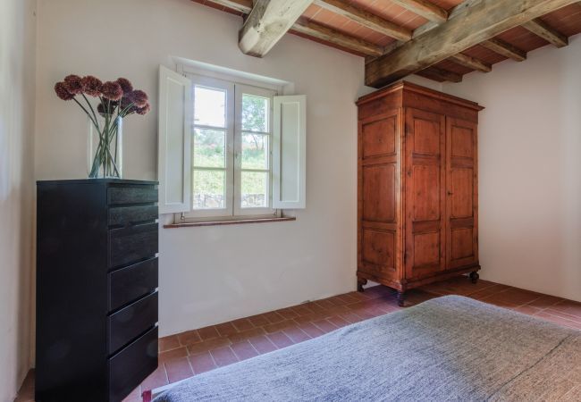 Apartment in San Gennaro - Casa Santo, a sweet country apartment with pool on the hills of Lucca 