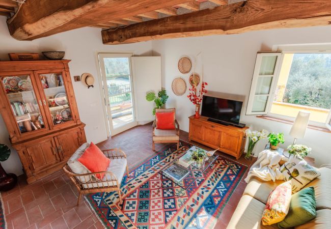 Apartment in San Gennaro - Casa Noscali at Borghetto Farmhouse Apartment in San Gennaro - Casa Noscali at Borghetto Farmhouse