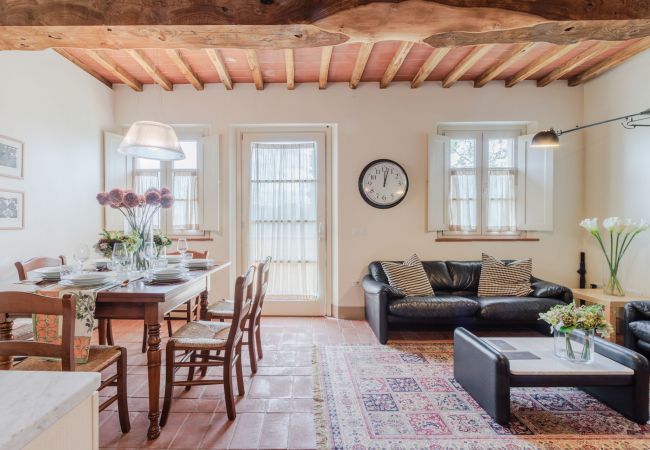 Apartment in San Gennaro - Casa San Gennaro at Borghetto Farmhouse Apartment in San Gennaro - Casa San Gennaro at Borghetto Farmhouse