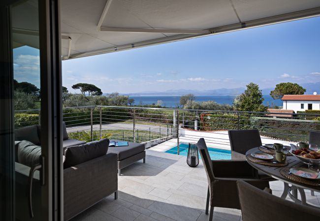 Villa in Lazise - VILLA JULIA Villa in Lazise - VILLA JULIA