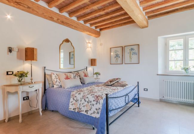 Villa in Pescaglia - Villa Grema Villa in Pescaglia - Villa Grema