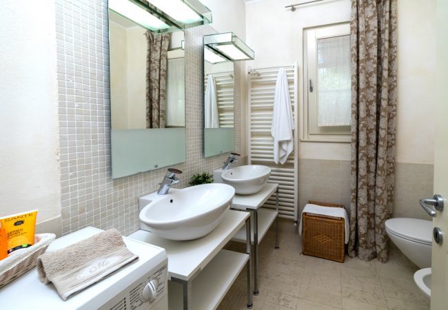 Villa in Bardolino - VILLA INFINITY Villa in Bardolino - VILLA INFINITY