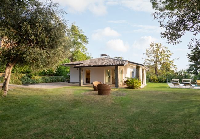 Villa in Bardolino - VILLA INFINITY Villa in Bardolino - VILLA INFINITY