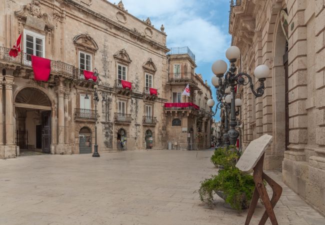 Apartment in Syracuse - writer's house by Dimore in Sicily 