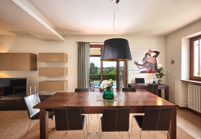 Villa in Lazise - VILLA CELEBRITY Villa in Lazise - VILLA CELEBRITY