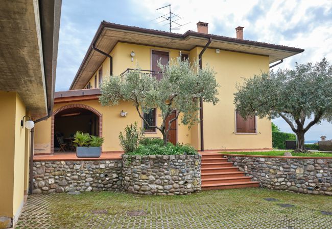 Villa in Lazise - Regarda - Villa Celebrity with pool and stunning lake view