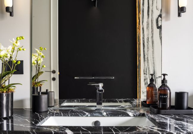 Apartment in Milano - Cadamosto Art Penthouse with Terrace R&R Apartment in Milano - Cadamosto Art Penthouse with Terrace R&R