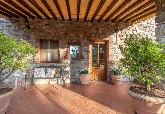 Villa in Pescaglia - Grumo Farmhouse Villa in Pescaglia - Grumo Farmhouse