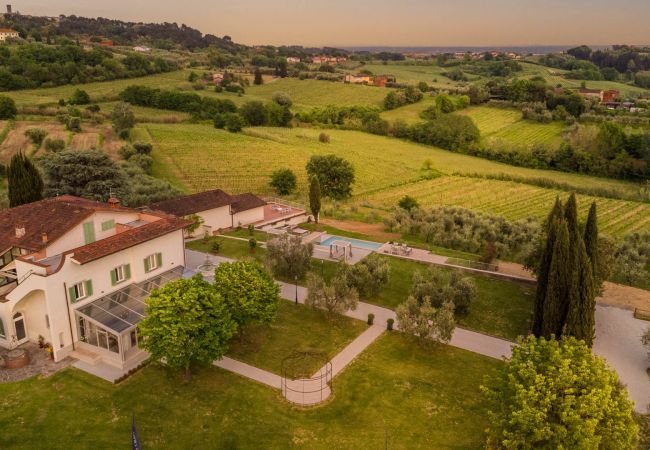 Villa in Montecarlo - Villa Sunkiss at I Masi Winery Villa in Montecarlo - Villa Sunkiss at I Masi Winery